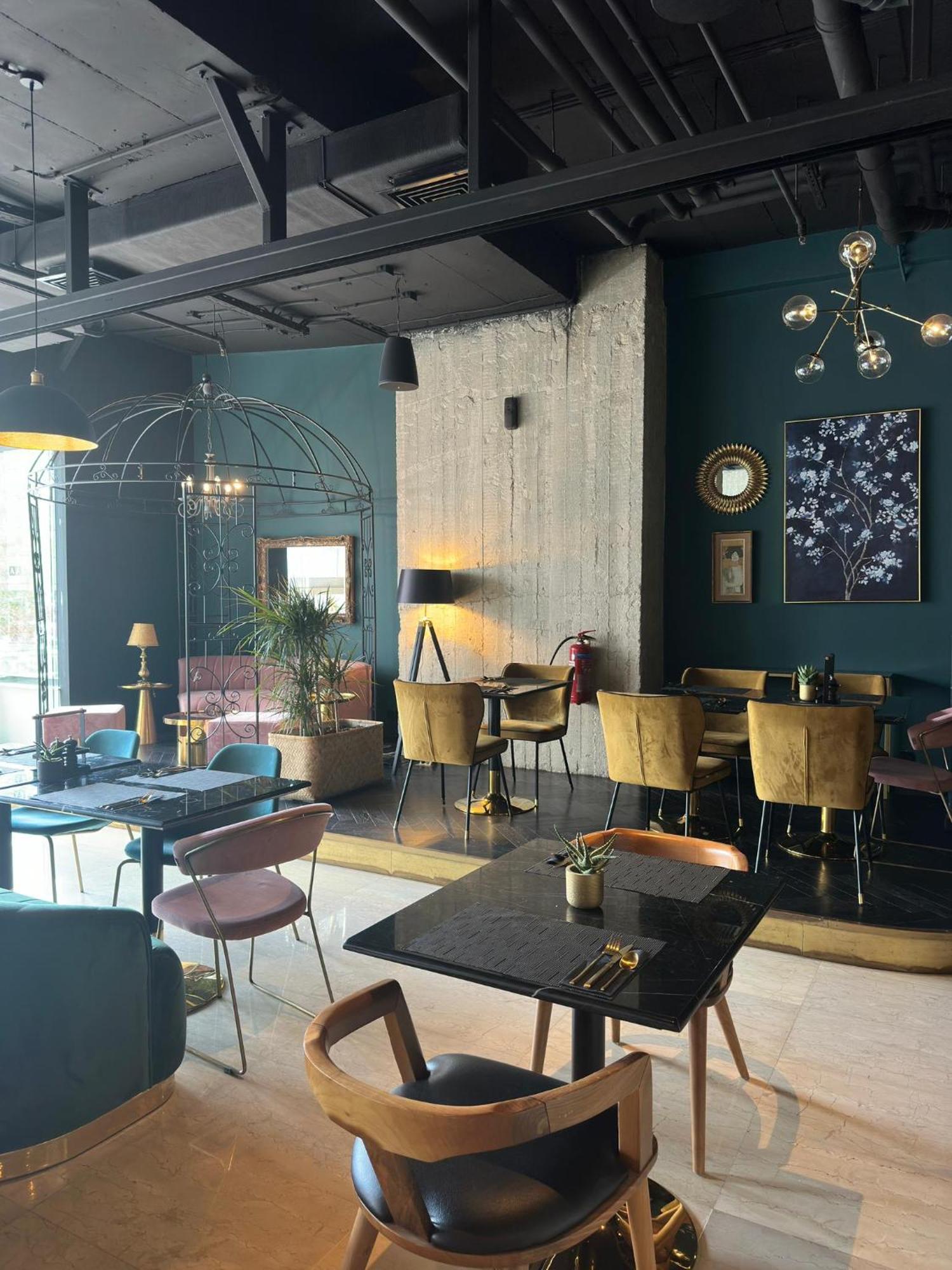 Skylark, Aluma Hotels & Resorts Athens Ngoại thất bức ảnh